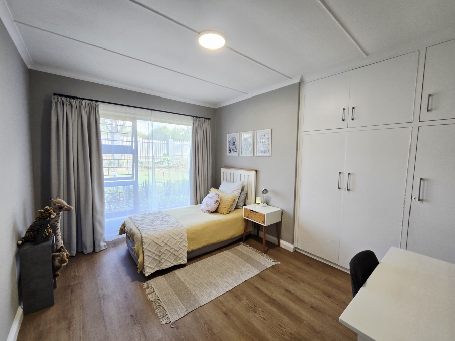 4 Bedroom Property for Sale in Bergsig Western Cape